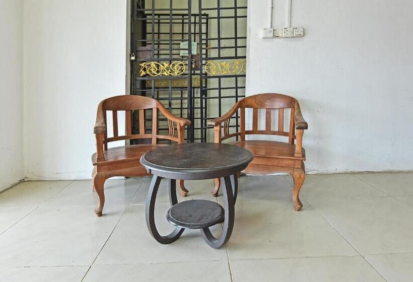 فندق Oyo 90593  Bajet Gaya Warisan