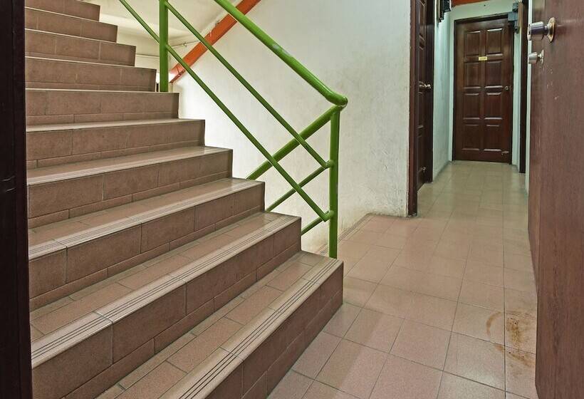 酒店 Oyo 90599 Villa De Rose