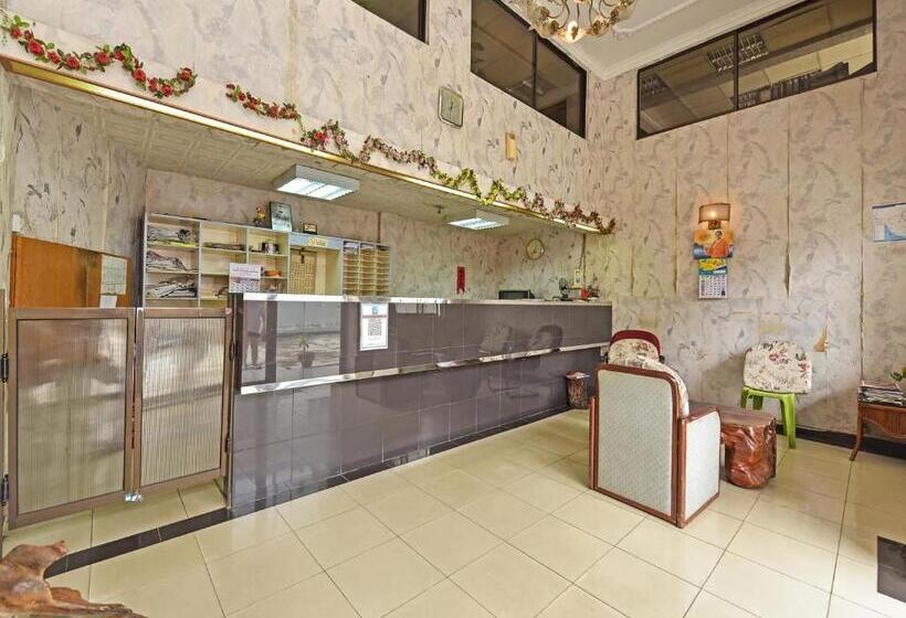 酒店 Oyo 90599 Villa De Rose