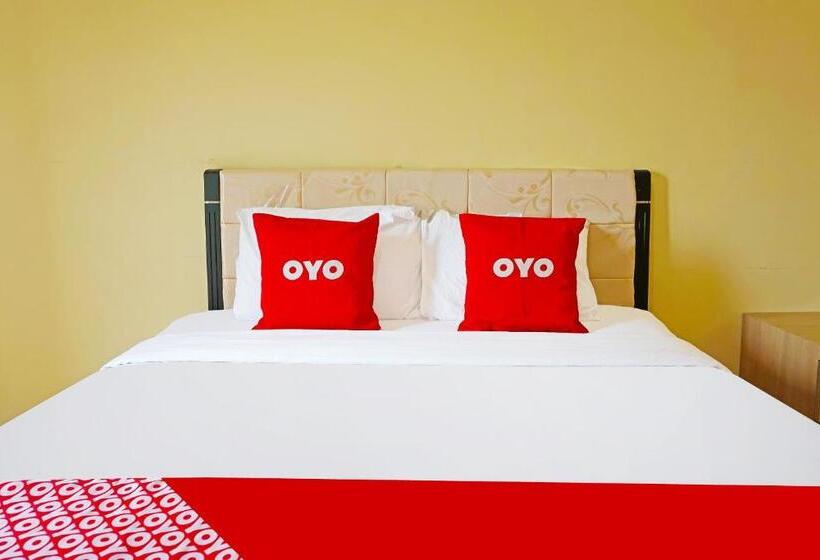 בית מלון כפרי Oyo 91580 Kost Bougenville Syariah