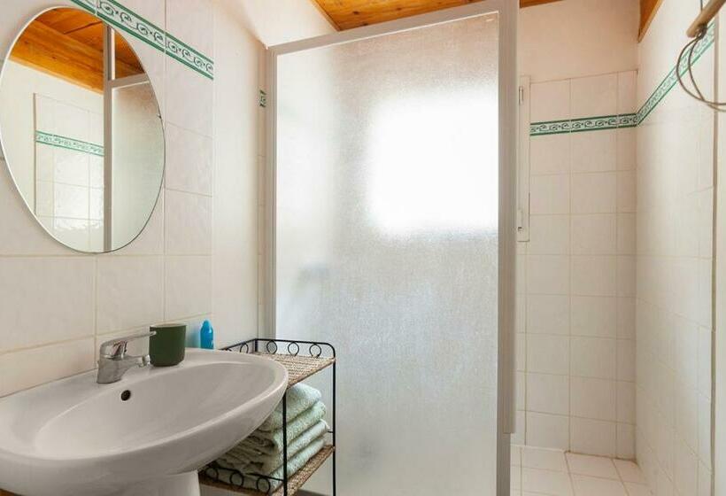 פנסיון Les Chambres De L Issole