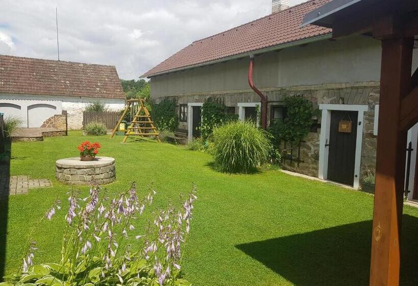 ペンション Penzion U Polenů