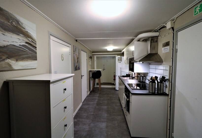 פנסיון Ribo Apartment Arctic