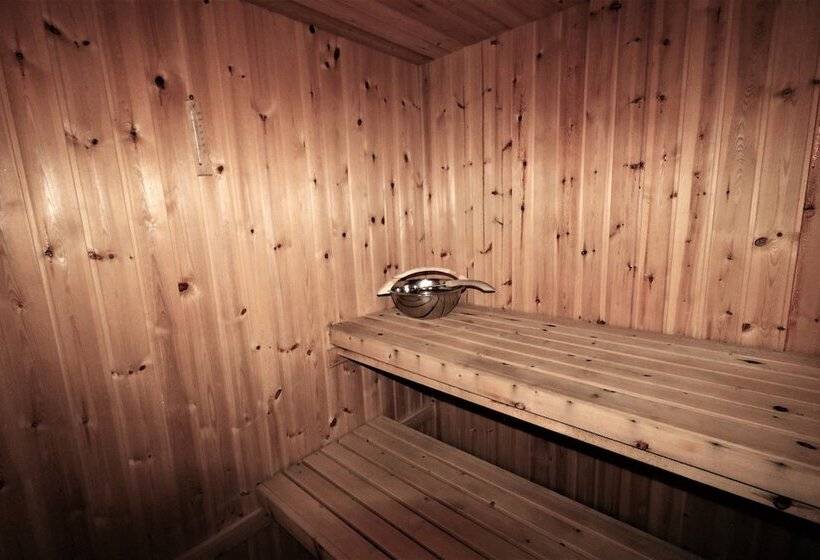 פנסיון Ribo Apartment Arctic