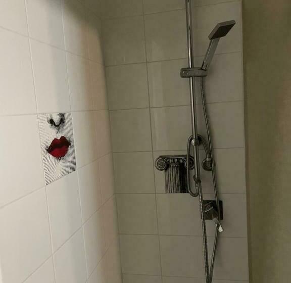 Poli House City Center