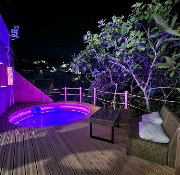 Aprosmeno Jacuzzi House 3 With Private Pool