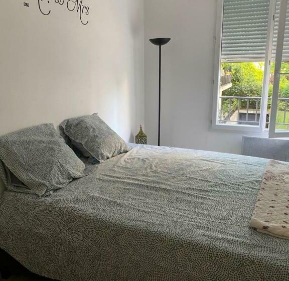 Bel Appartement à Neuilly Sur Seine 92200