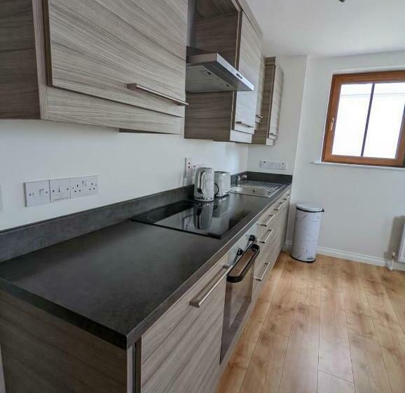 Brooklands Central Apartment