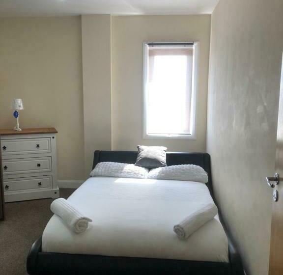 Hicks Penthouse Apartments Ltd