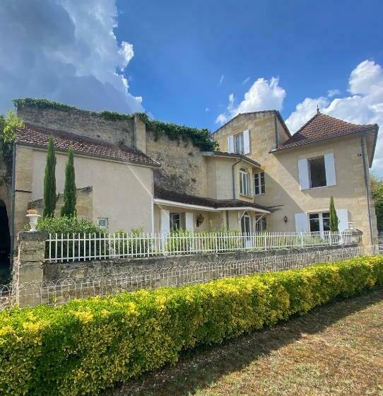 La Madeleine, Nichée Au Cœur De Saint émilion