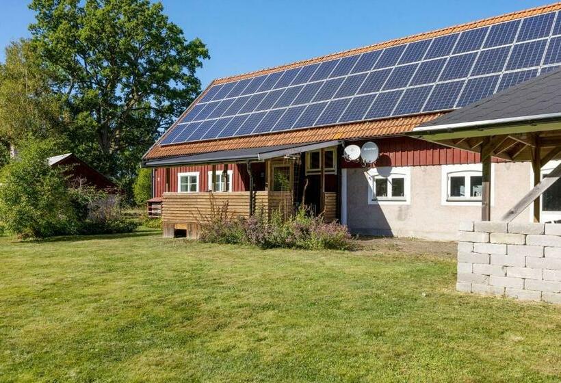 Mobile Home In Sjoared