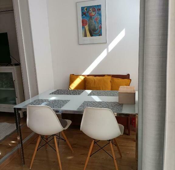 Port Cogolin, T2 Calme Dans Belle Résidence, Piscine, Proche St Tropez