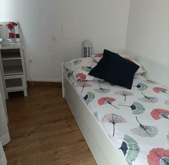 Port Cogolin, T2 Calme Dans Belle Résidence, Piscine, Proche St Tropez