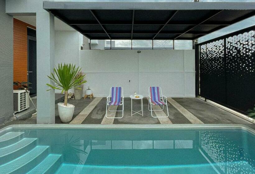 Sunny Afternoon Pool Villa ~ Hua Hin