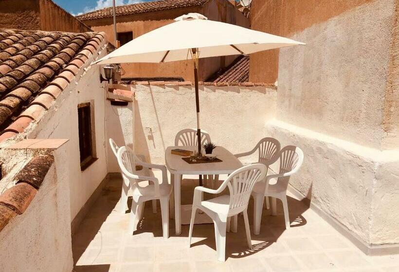 Acogedora Casa Rural Con Piscina