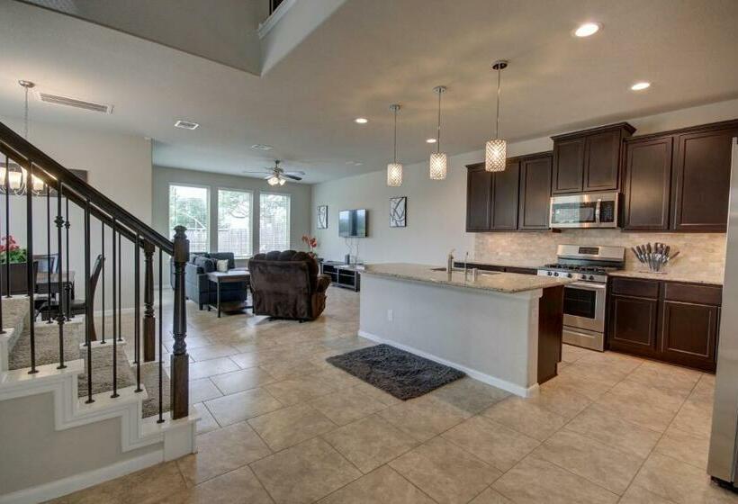 Affordable 3 Bedroom Townhouse With Backyard ~ Double Story