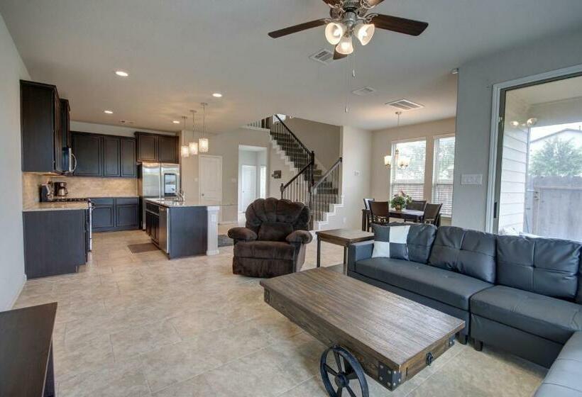 Affordable 3 Bedroom Townhouse With Backyard ~ Double Story