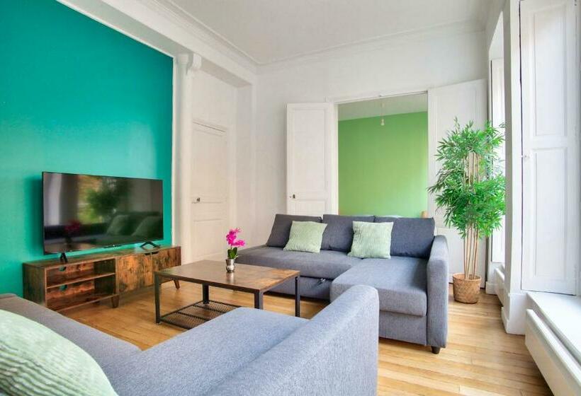 Appartement Quartier Chatelet Les Halles