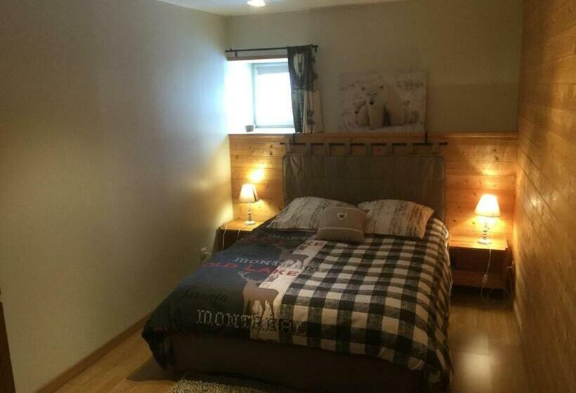 Besse Roc De Combes Classé 3 étoiles, Local Vélos, 900m Bourg