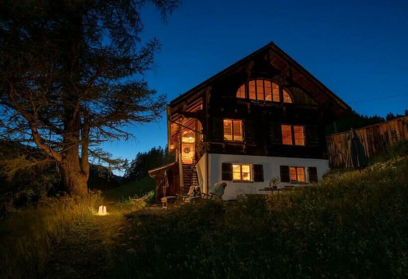 Chalet Schlossli