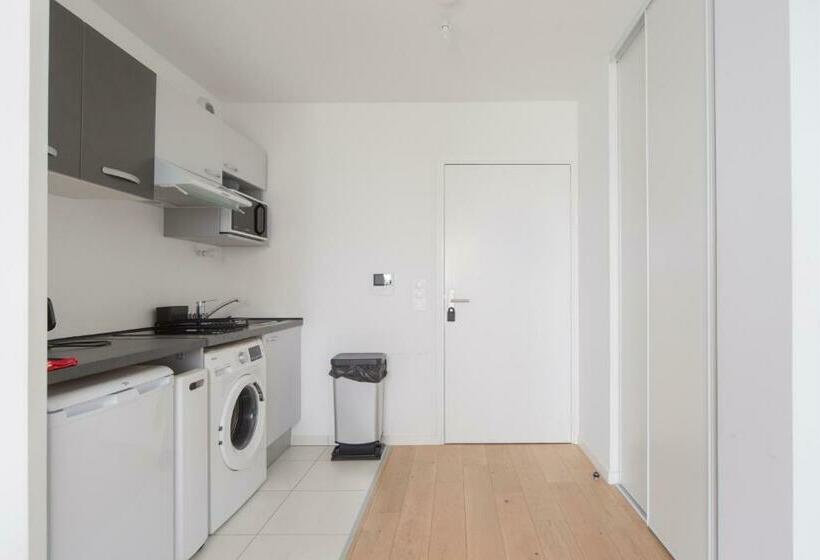 Disney   Paris 5 Min De Disney   Pk Privé Gratuit   4 Personnes   Terrasse Jardin