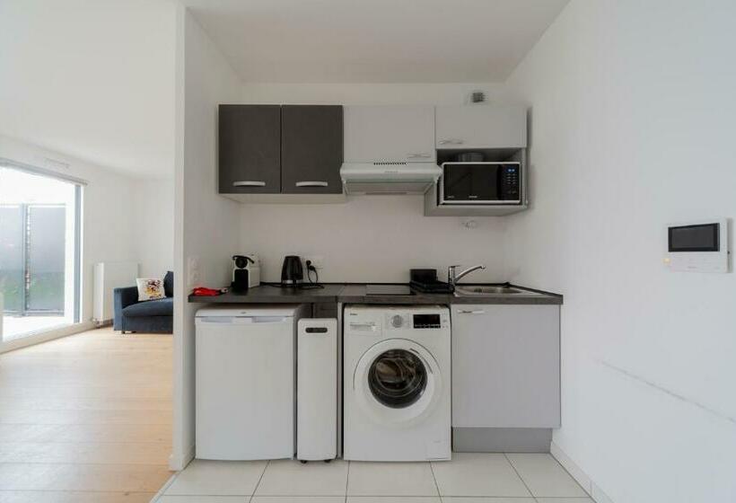 Disney   Paris 5 Min De Disney   Pk Privé Gratuit   4 Personnes   Terrasse Jardin