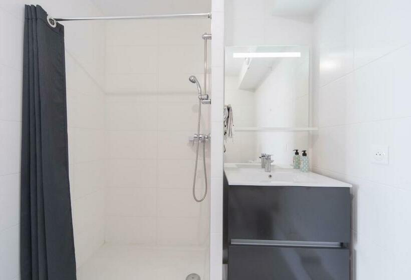 Disney   Paris 5 Min De Disney   Pk Privé Gratuit   4 Personnes   Terrasse Jardin