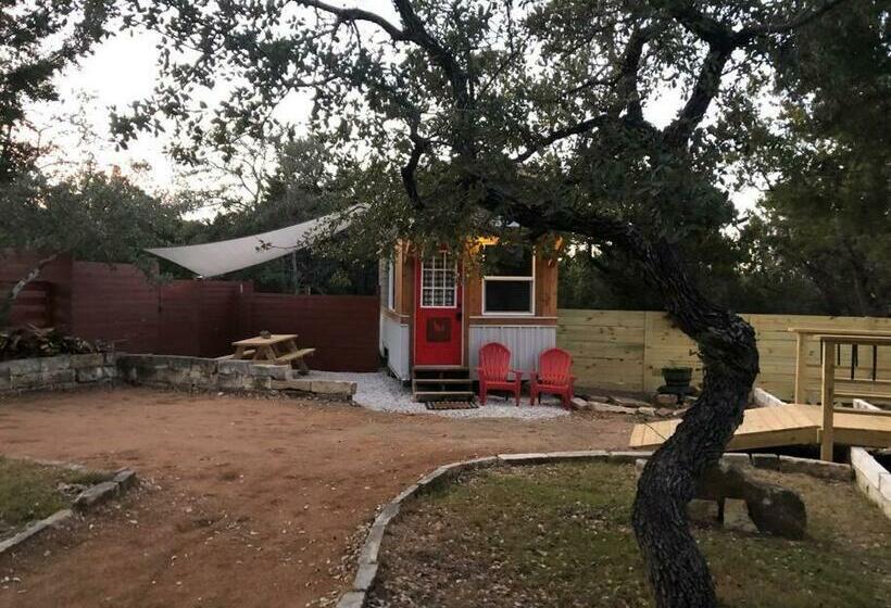 Fox Tiny Home   The Cabins At Rim Rock