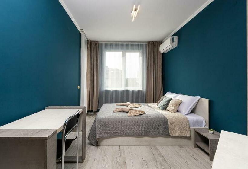 Modernly Designed 1bd Apartment With A Nice Terrace