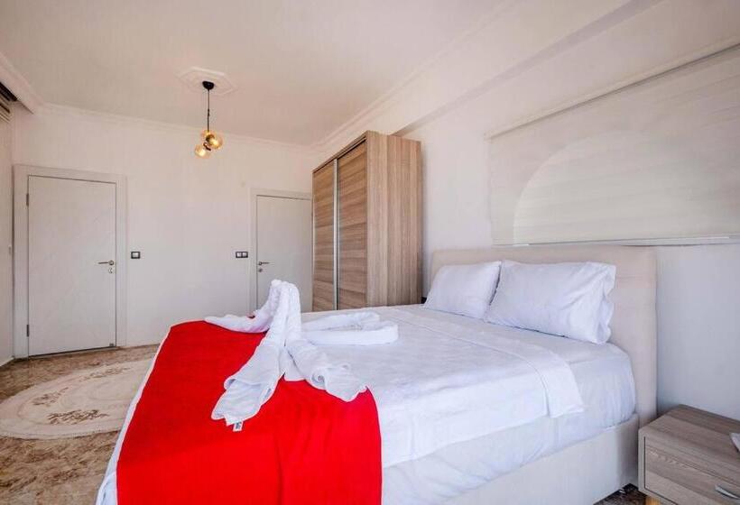 Sessiz Sakin Manzaralı Sauna Ve Jakuzili,müstakil Havuzlu Villa