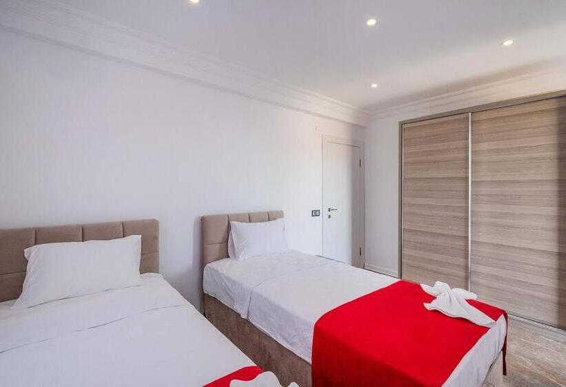 Sessiz Sakin Manzaralı Sauna Ve Jakuzili,müstakil Havuzlu Villa