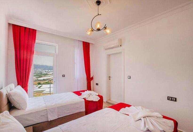 Sessiz Sakin Manzaralı Sauna Ve Jakuzili,müstakil Havuzlu Villa