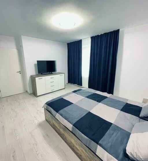 Studio De Lux Ultracentral