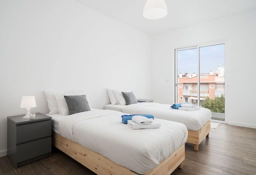 The Elegant Lagos Holiday Apartment By Ideal Homes