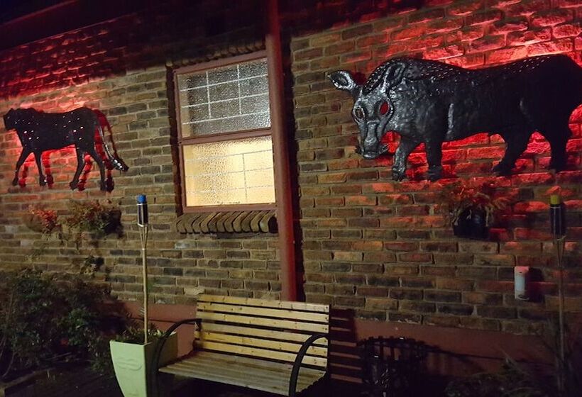 Acra Retreat, Mountain View Lodge