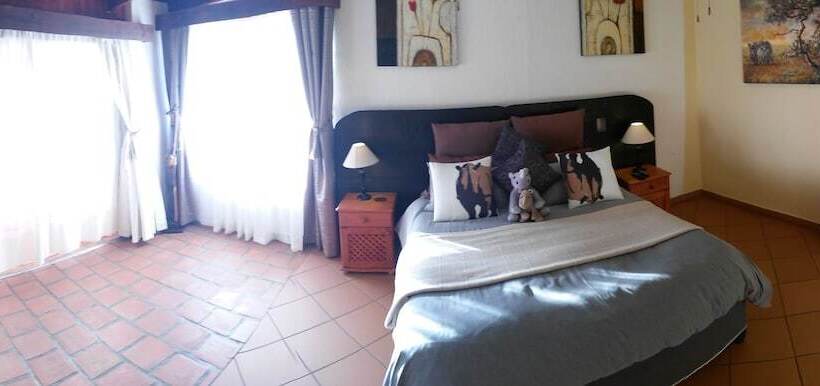 Acra Retreat, Mountain View Lodge