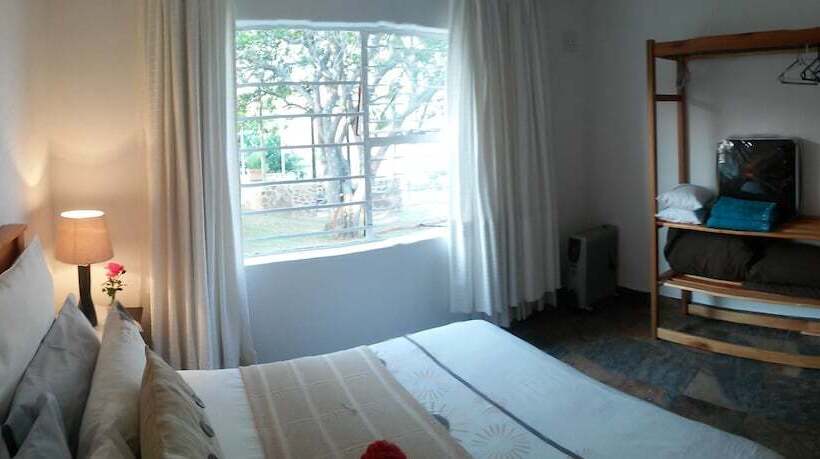 Acra Retreat, Mountain View Lodge