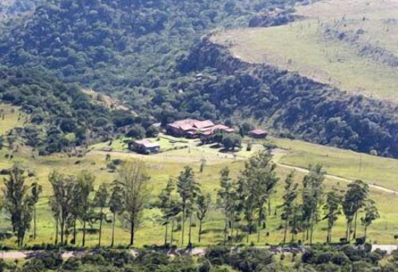 Acra Retreat, Mountain View Lodge