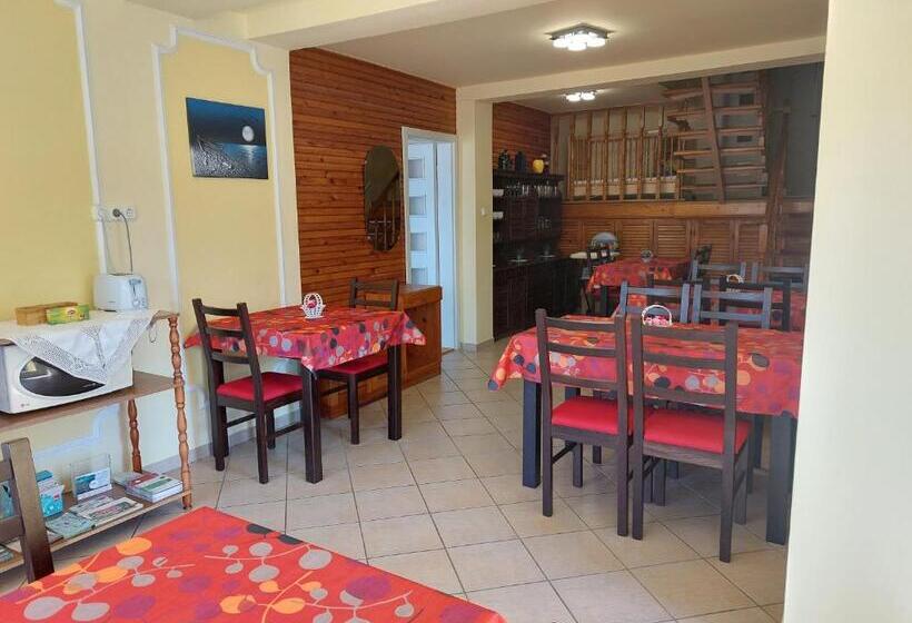 Barbara Wellness Pension