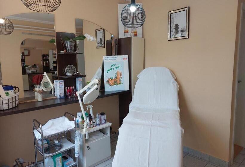 Barbara Wellness Pension