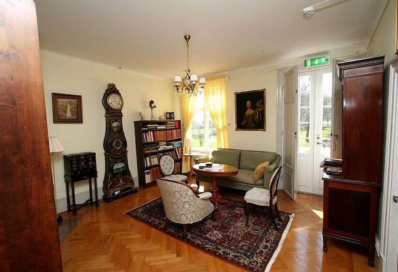 Drottning Victorias Hotell Och Vilohem