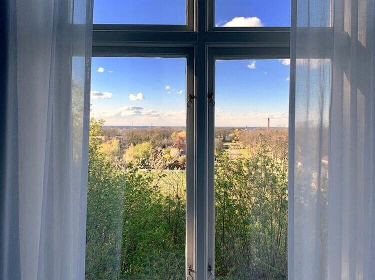 Drottning Victorias Hotell Och Vilohem