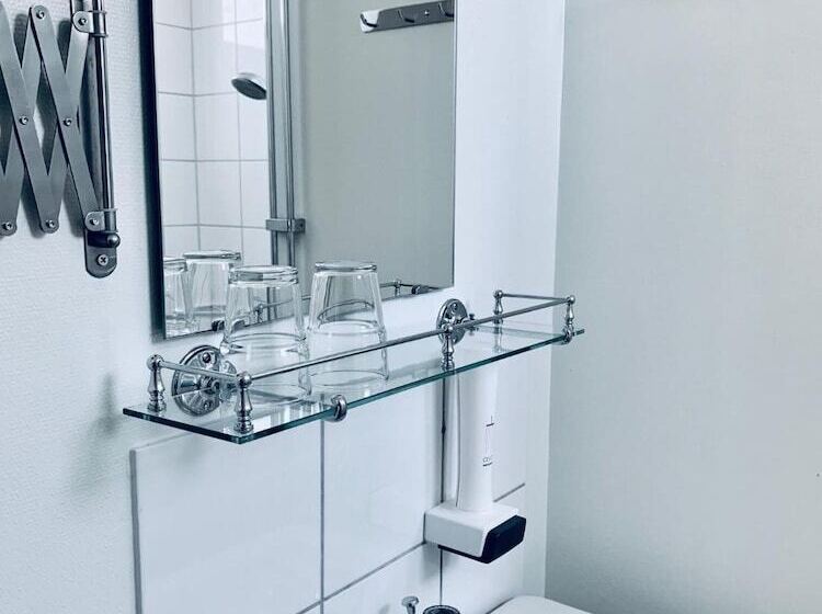 Drottning Victorias Hotell Och Vilohem