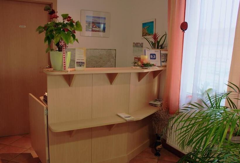 Garni Hotel Villa Tamara