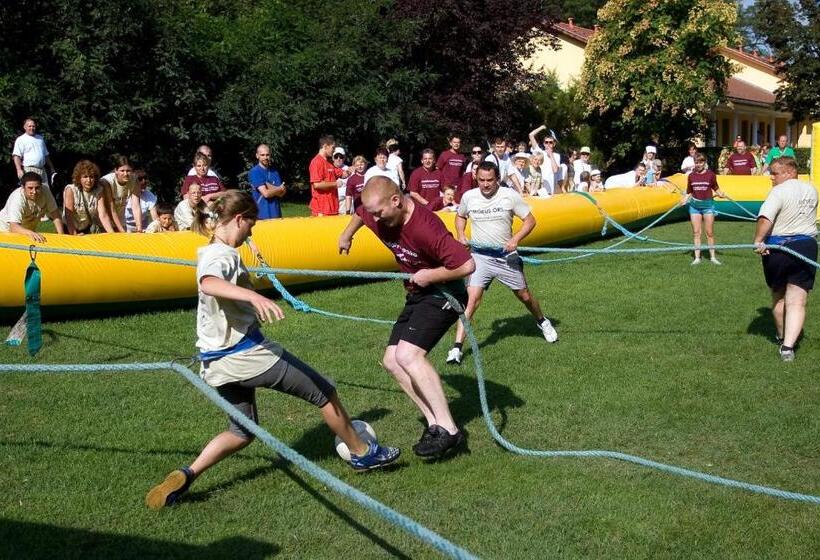 Geréby Kúria Hotel és Lovasudvar