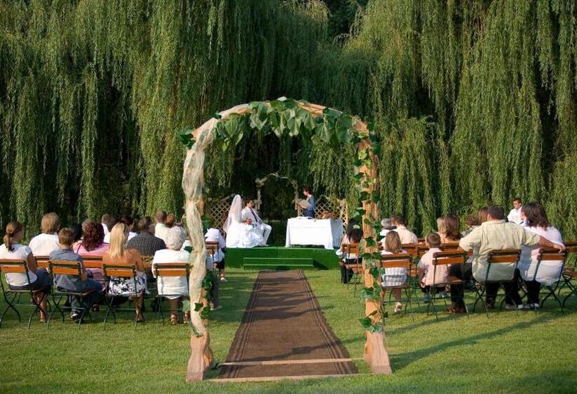 Geréby Kúria Hotel és Lovasudvar