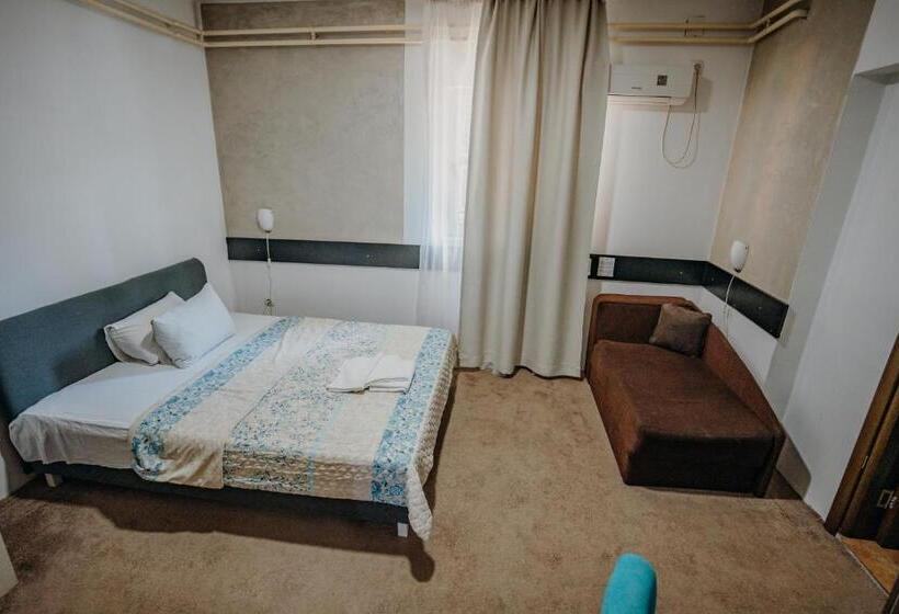 Gros Hotel   Leskovac