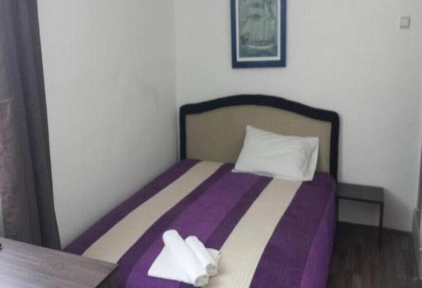 Gros Hotel   Leskovac