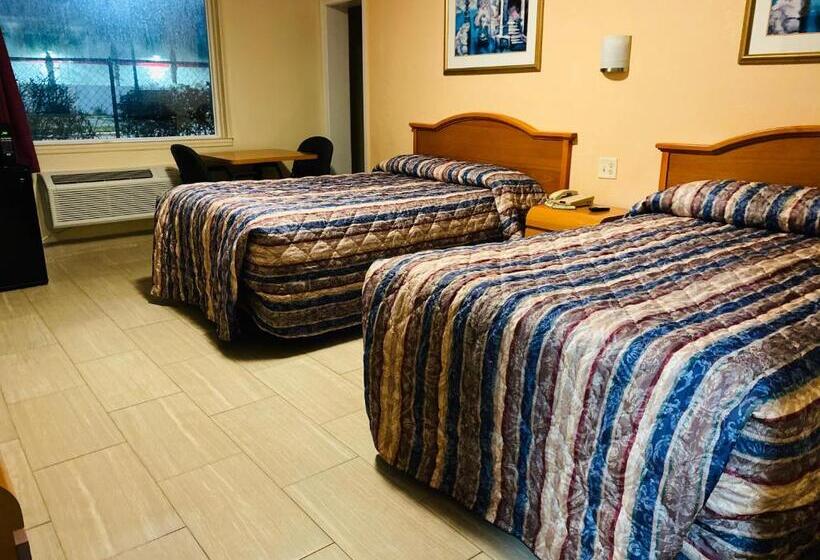 فندق A 1 A Super Inn