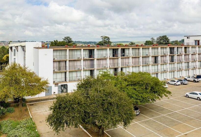 בית מלון כפרי African Sky Ermelo Inn